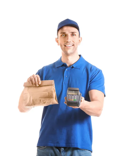 Uomo di consegna con terminale di pagamento e borsa su sfondo bianco — Foto Stock