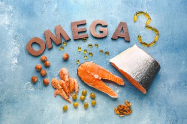 Yüksek omega 3 ve balık yağı haplı sağlıklı ürünler.