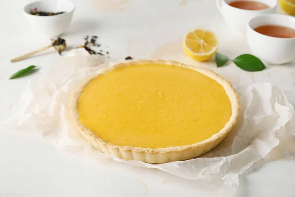 Tasty homemade lemon pie on table — Stock Photo, Image