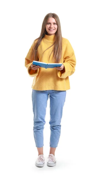 Belle jeune femme avec livre sur fond blanc — Photo