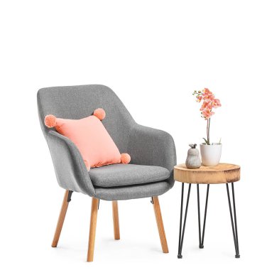 Modern koltuk ve masa beyaz zemin üzerine