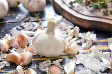 karanlık tablo taze sarımsak