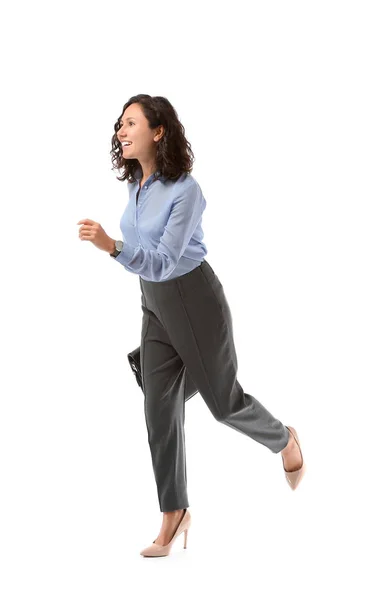 Portret van lopende zakenvrouw op witte achtergrond — Stockfoto