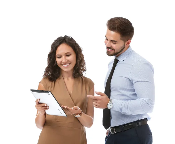Portret van jonge zakenmensen met tablet computer op witte achtergrond — Stockfoto
