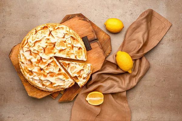 Leckere Zitronenkuchen auf grauem Hintergrund — Stockfoto