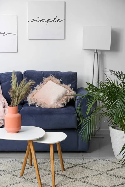 Interior of modern room with comfortable sofa — Stock Photo, Image