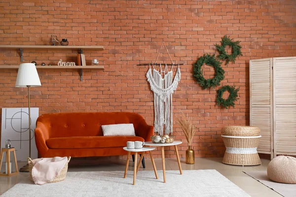 Noel dekorlu bir oturma odası. — Stok fotoğraf