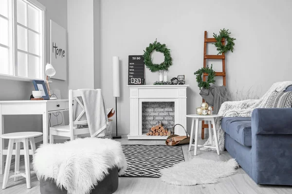 Stylish interior of living room with Christmas decor — 스톡 사진