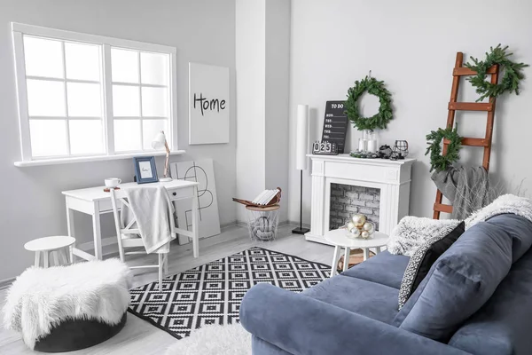 Stylish interior of living room with Christmas decor — 스톡 사진