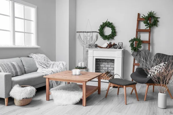 Stylish interior of living room with Christmas decor — 스톡 사진