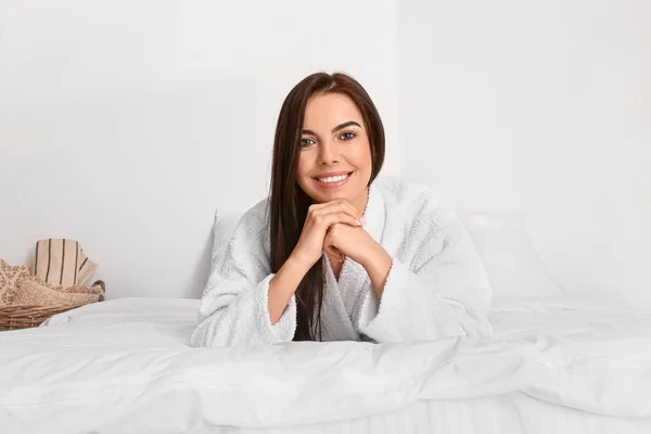 Morning of beautiful young woman at home — Stock Photo, Image