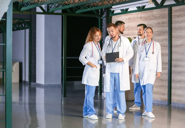 Portrait of doctors in modern clinic — Stock Photo, Image