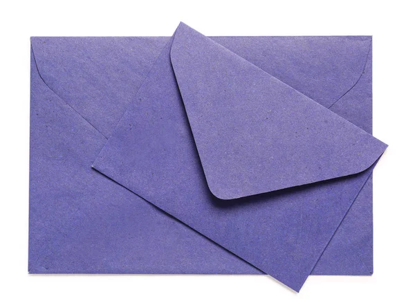 하얀 배경에 있는 종 이 봉투 — 스톡 사진