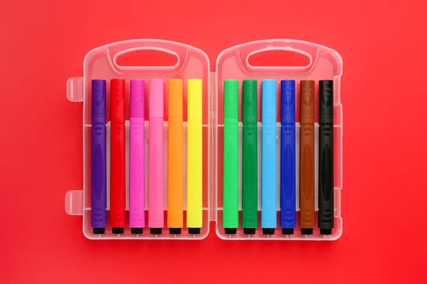 Set of felt-tip pens on color background — Stock Photo, Image