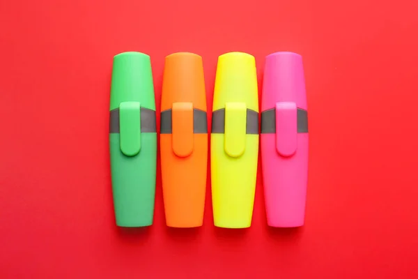 Set of markers on color background — Stock Photo, Image