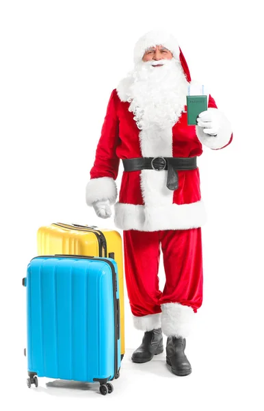 Babbo Natale con bagagli e documenti su sfondo bianco. Concetto di vacanza — Foto Stock