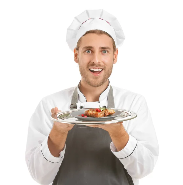 Chef macho feliz con plato preparado sobre fondo blanco — Foto de Stock