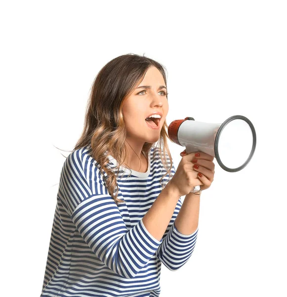 Mujer joven emocional con megáfono sobre fondo blanco — Foto de Stock