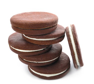 Beyaz zemin üzerine lezzetli çikolata kurabiye