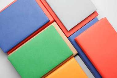 Işık arkaplanı üzerine birçok kitap