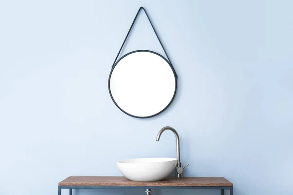 Простий інтер'єр сучасної ванної кімнати — стокове фото