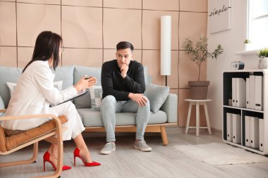 Hasta Office ile çalışan psikolog