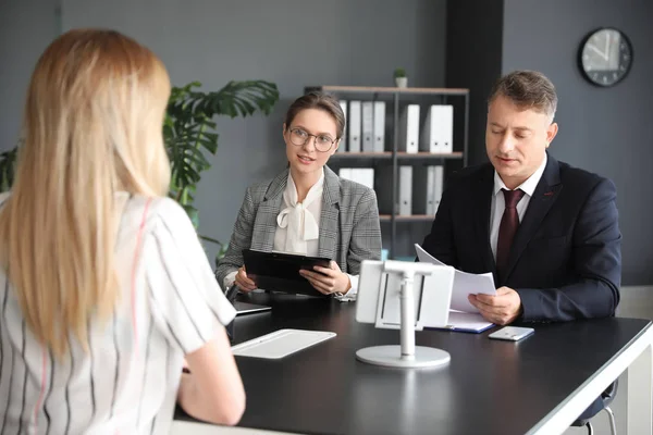 Human Resources Commission Interviewing Woman Office — Stock Photo, Image