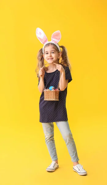 Little Girl Easter Eggs Bunny Ears Color Background — Stock Photo, Image