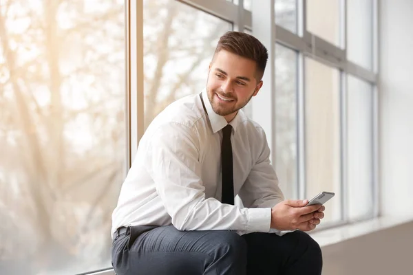 Young Businessman Mobile Phone Office — Stock Photo, Image