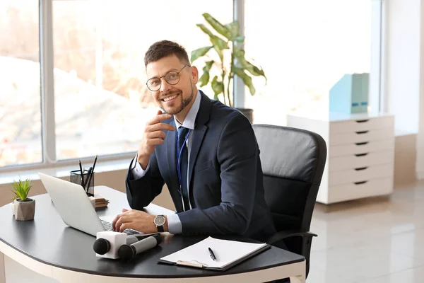 Male Journalist Working Office — Stock Photo, Image