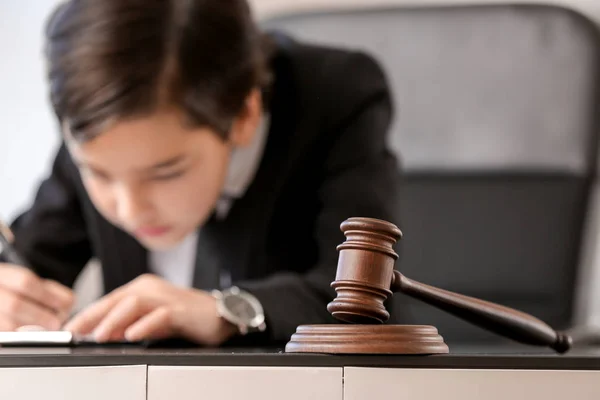 Judge Gavel Table Little Lawyer Office — Stock Photo, Image