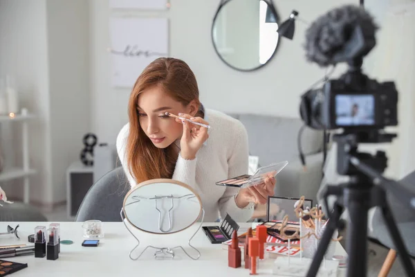 Young Beauty Blogger Recording Video Home — Stock Photo, Image