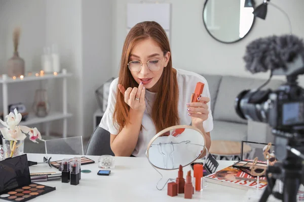 Young Beauty Blogger Recording Video Home — Stock Photo, Image