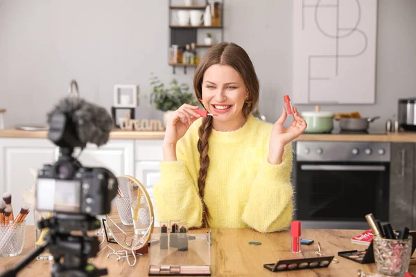 Young Beauty Blogger Recording Video Home — Stock Photo, Image