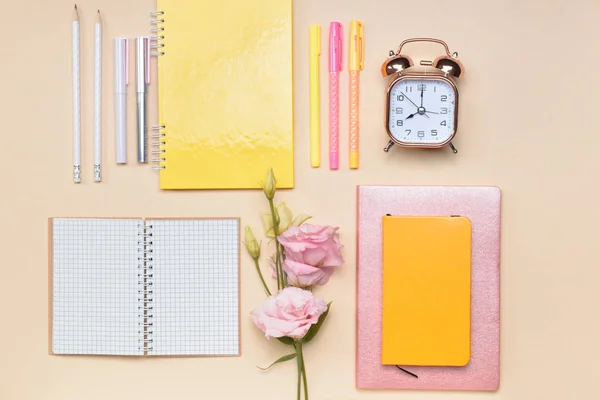 Set School Supplies Alarm Clock Color Background — Stock Photo, Image