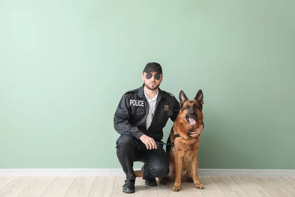 Male Police Officer Dog Color Wall — Stock Photo, Image