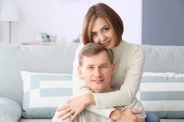 Portrait Beautiful Couple Home — Stock Photo, Image