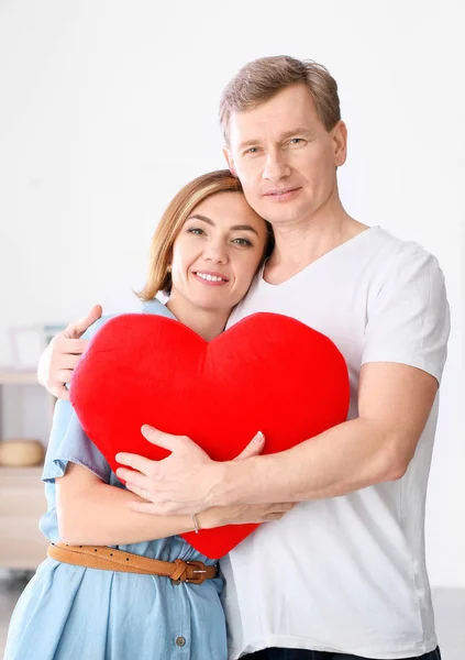 Beautiful Couple Red Heart Home — Stock Photo, Image