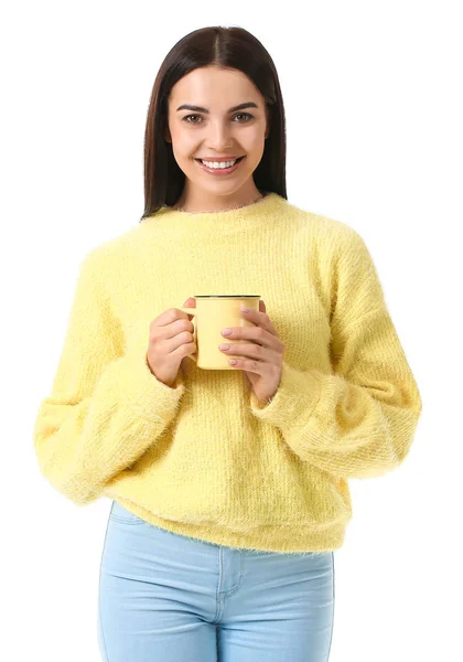 Schöne Junge Frau Warmen Pullover Trinkt Tee Auf Weißem Hintergrund — Stockfoto