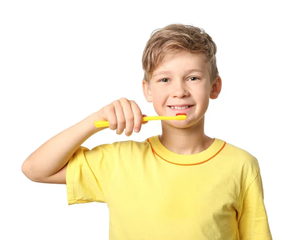 Söt Liten Pojke Med Tandborste Vit Bakgrund — Stockfoto