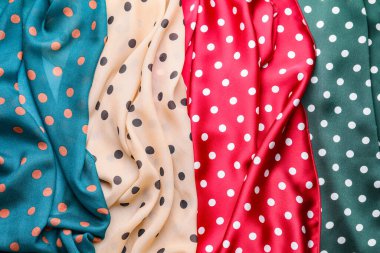 Arkaplan olarak farklı güzel eşarplar