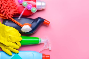 Renk arkaplanına temizleme malzemeleri