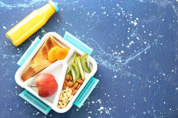 School Lunch Box Tasty Food Bottle Juice Table — Stock Photo, Image