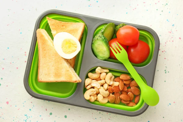 Almoço Escolar Com Comida Saborosa Mesa — Fotografia de Stock