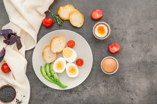 Plate Boiled Eggs Bread Vegetables Grey Background — Stock Photo, Image