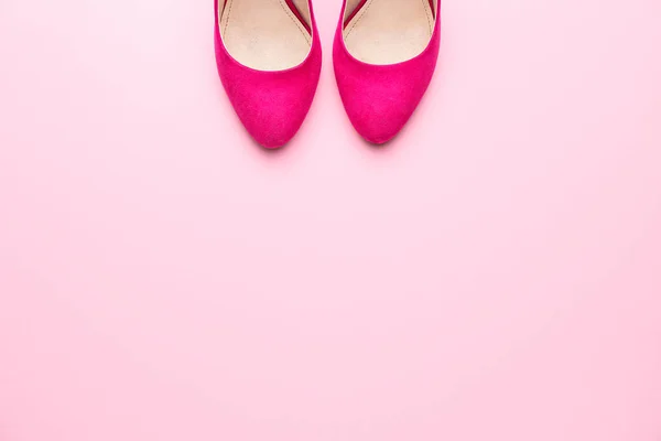 Eleganti Scarpe Femminili Sfondo Rosa — Foto Stock