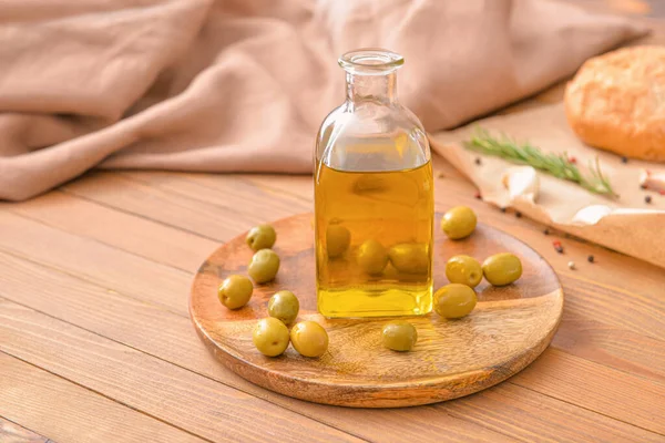 Bottle Tasty Olive Oil Wooden Table — Stock Photo, Image