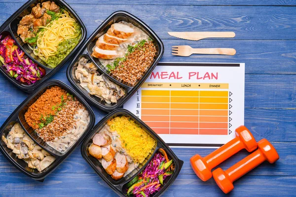 Containers Healthy Food Dumbbells Meal Plan Color Background — Stock Photo, Image