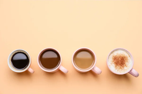 Tazas Café Diferentes Sobre Fondo Color —  Fotos de Stock