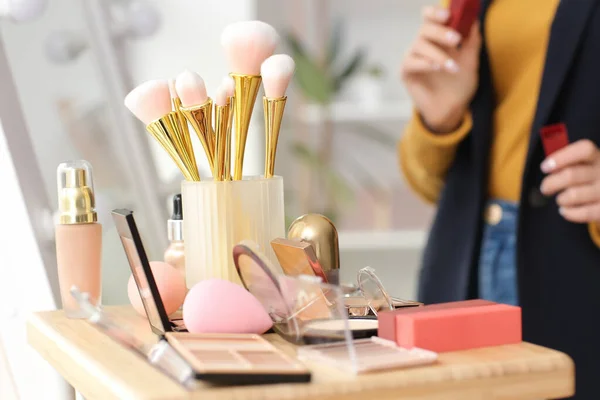 Female Makeup Artist Decorative Cosmetics Beauty Salon Closeup — Stock Photo, Image